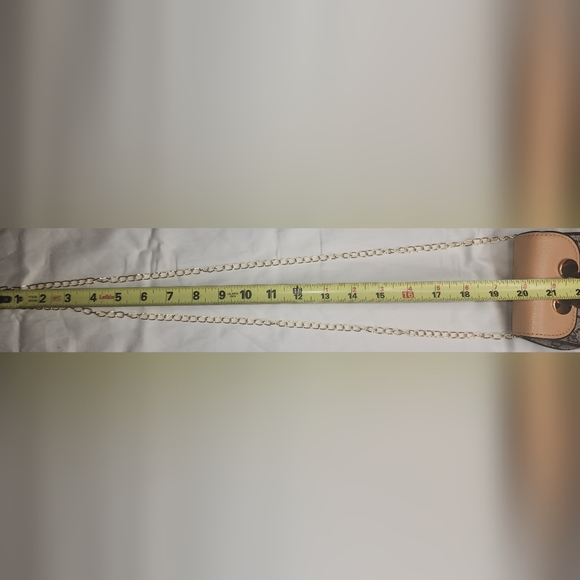 Mickey's little girl purse - Picture 4 of 5